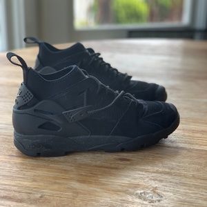 Nike Air ACG Revaderchi - Black